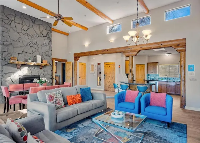 Private Hot Tub -3 Bedroom House - Breakfast Included * Sedona