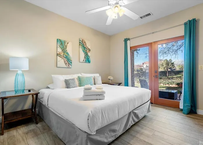 Private Hot Tub -3 Bedroom House - Breakfast Included * Sedona