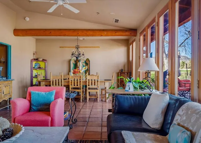 Private Hot Tub -3 Bedroom House - Breakfast Included * Sedona